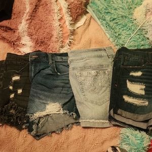 Lot of 5 sz 15 womans shorts